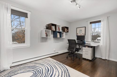 100 Manatee Rd, Hingham MA 02043-3064 exterior