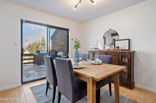 3036 Fawn Dr, Park City UT 84098-5368 exterior