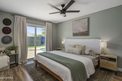 6822 43rd Pl, Phoenix AZ  85042-5218 exterior