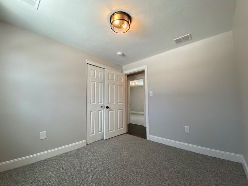 332 East St, West Bridgewater MA  02379-1808 exterior