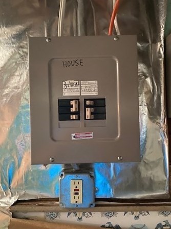 208 Grinnell St, New Bedford MA 02740-3269 exterior