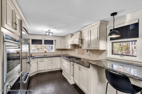 218 Chandler Rd, Jackson Twp NJ  08527-4339 exterior