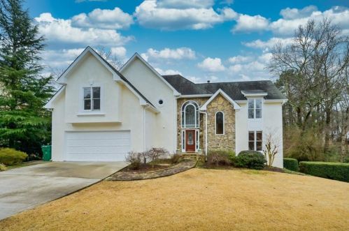 4008 Almond Ct, Marietta, GA 30062-5285