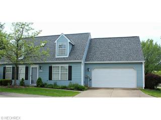 19217 Wheelers Ln, Cleveland, OH 44149-5060