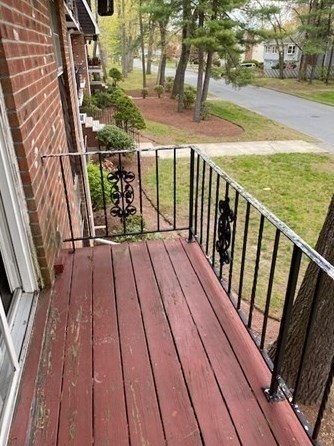 85 Ford St, Methuen MA  01844-5735 exterior