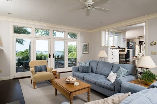 26 Talbot Rd, Hingham MA 02043-4524 exterior