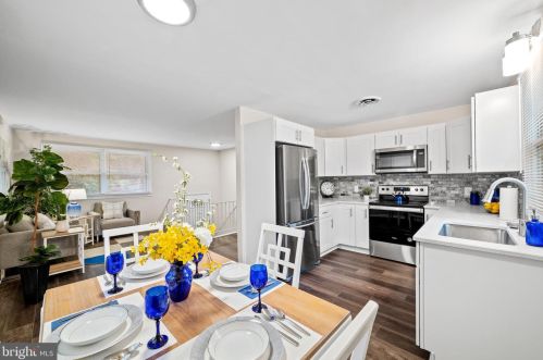 21 Williams Ave, West Deptford NJ  08096-5596 exterior