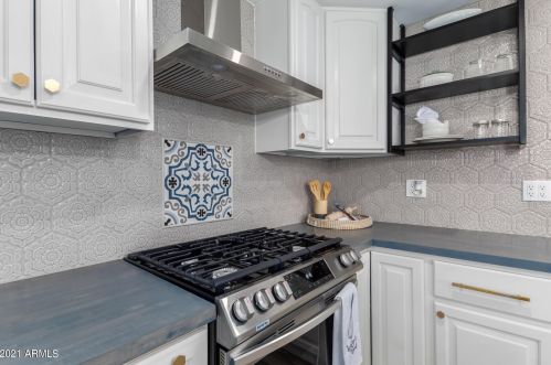 7202 Coolidge St, Phoenix AZ  85033-1429 exterior