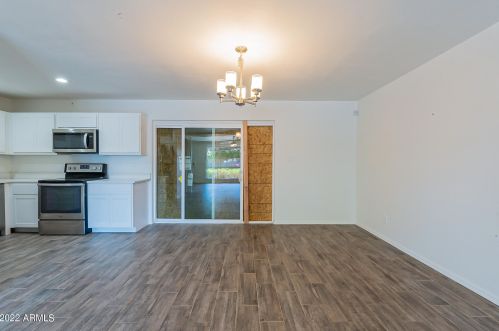 4626 38 Dr, Phoenix AZ 85053-2800 exterior