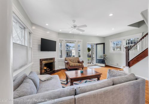 119 Pearl St, Tinton Falls NJ 07701-1522 exterior