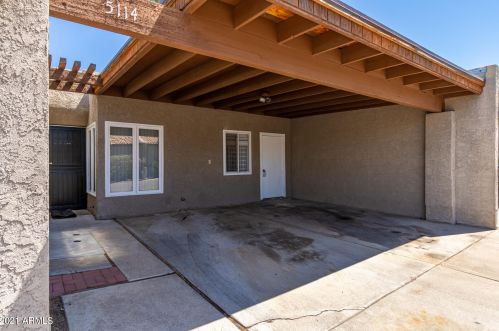 5114 Edgemont Ave, Phoenix AZ  85008-1642 exterior