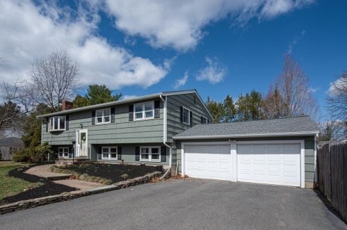 655 Lowell St, Peabody MA 01960-5471 exterior