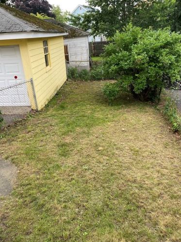 36 Apthorp St, Quincy MA 02170-2207 exterior