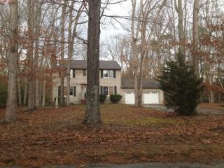 1158 Maple Ave, Waterford Township, NJ 08004-1405