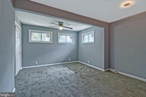 711 Columbia Blvd, West Deptford NJ  08063-1307 exterior