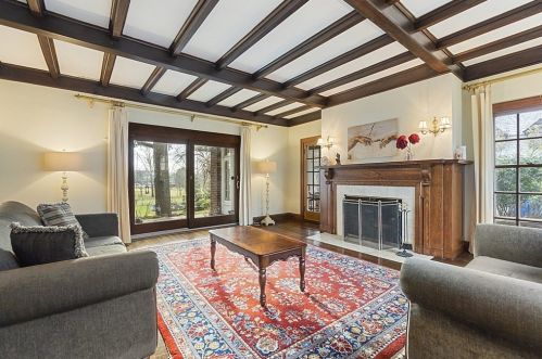 115 Aspen Ave, Newton MA 02466-3022 exterior