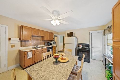 30 Atherton St, Quincy MA 02169-6801 exterior