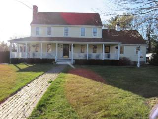 15 Brownfield Dr, East Bridgewater MA  02324-2279 exterior