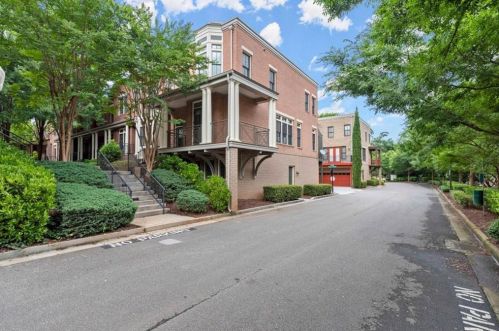 4684 Dogwood Aly, Atlanta GA  30338-7718 exterior