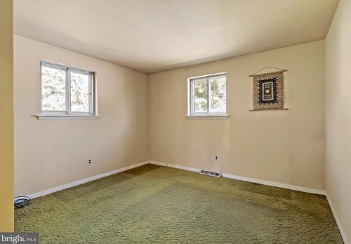 120 Beacon Ave, West Deptford NJ 08066-1209 exterior