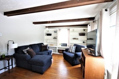 280 Pleasant St, Worcester MA 01609-3201 exterior