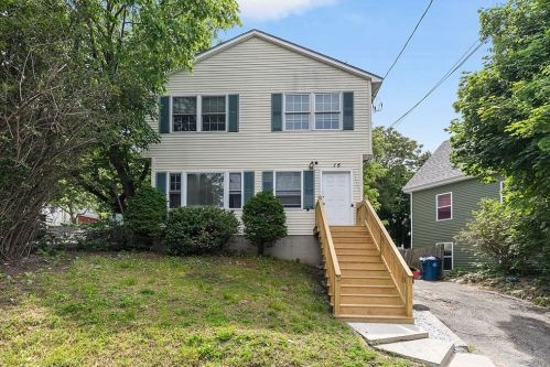 15 Fulton St, Lawrence, MA 01841-2812
