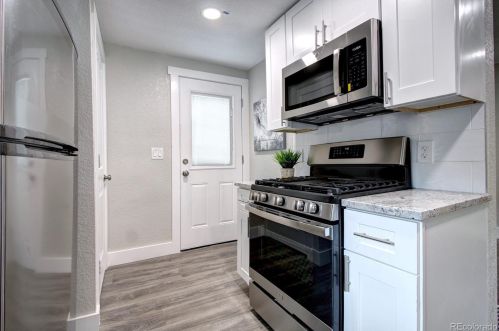 3243 Ogden St, Englewood CO  80113-2824 exterior