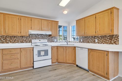 17834 17th St, Phoenix AZ 85022-1670 exterior