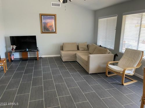 8545 Edgemont Ave, Phoenix AZ 85008-1512 exterior