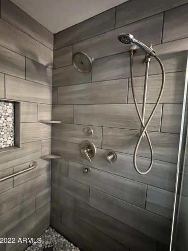 2113 Amelia Ave, Phoenix AZ 85037-2408 exterior