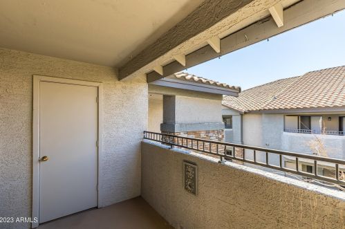 2025 Campbell Ave, Phoenix AZ  85015-4127 exterior