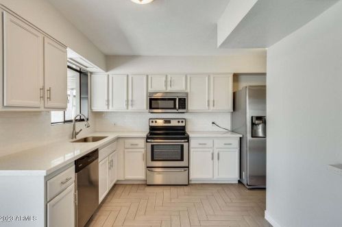 6527 16th St, Phoenix AZ  85016-1308 exterior