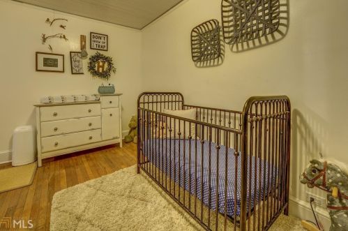 945 College Ave, Conyers GA 30012-4423 exterior