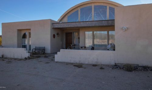 40116 Central Ave, Phoenix AZ 85086-0994 exterior