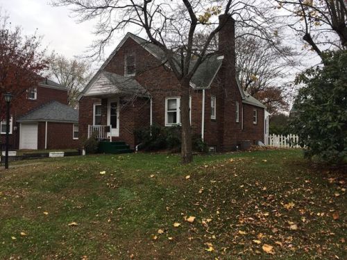 209 Highland Ave, Cheswick PA  15024-1404 exterior