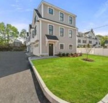 30 Town Hill St, Quincy, MA 02169-6430