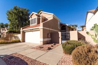 426 Kerry Ln, Phoenix, AZ 85024-2271