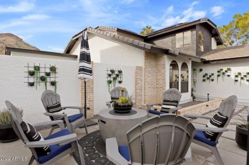 15026 19th Way, Phoenix AZ  85022-3905 exterior