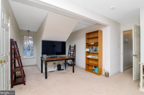 640 High St, West Deptford NJ 08051-1460 exterior