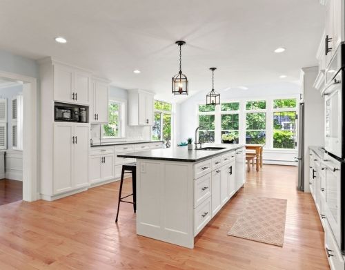 192 Manning St, Needham, MA 02494-1544