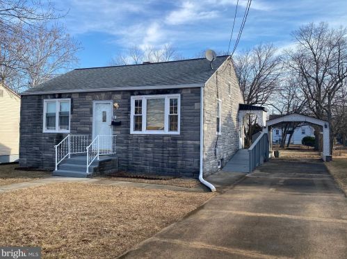 231 Cedar Ave, West Deptford NJ 08093-1410 exterior