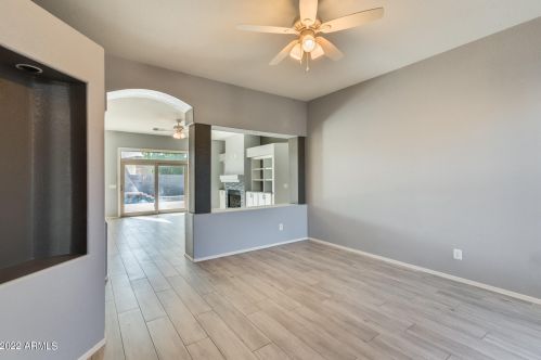 519 Anderson Ave, Phoenix AZ 85023-2211 exterior