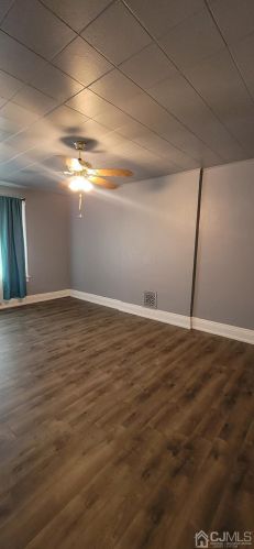 48 Chrome Ave, Carteret NJ  07008-3402 exterior