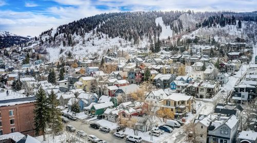 953 Park Ave, Park City UT 84060-5202 exterior