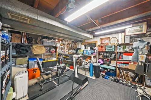 2738 Oak Park Ave, Forest View IL 60402-2535 exterior