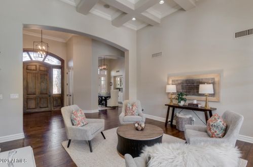 1465 Caribbean Ln, Phoenix AZ 85023-6792 exterior