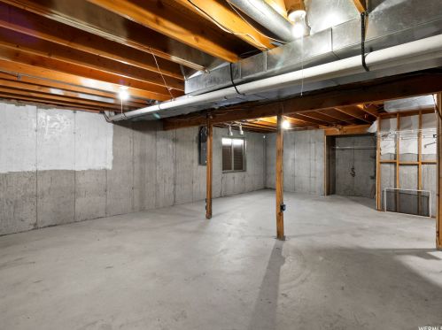 1705 Plata Way, Sandy UT 84093-2497 exterior