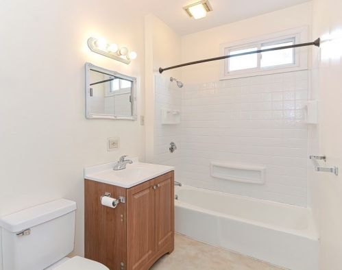 71 Francis St, Worcester MA 01606-3119 exterior