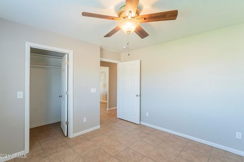 3009 Anderson Dr, Phoenix AZ 85053-1812 exterior