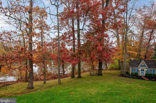 640 High St, West Deptford NJ 08051-1460 exterior